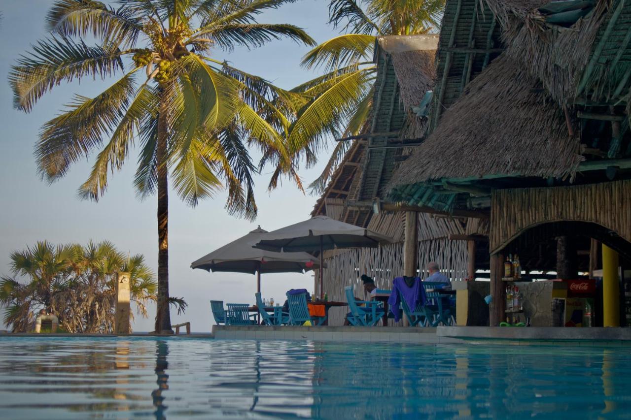 Reef Hotel Mombasa Eksteriør bilde