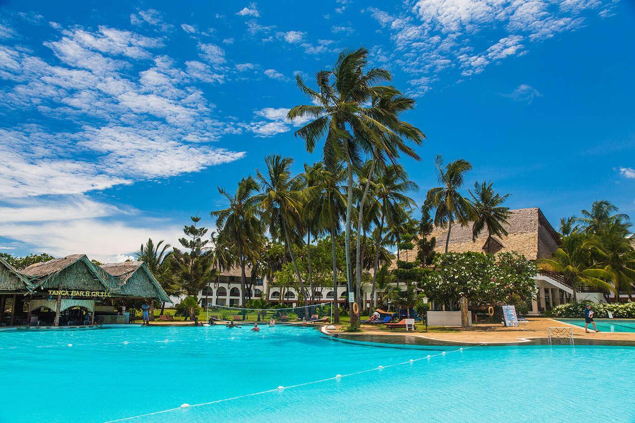 Reef Hotel Mombasa Eksteriør bilde