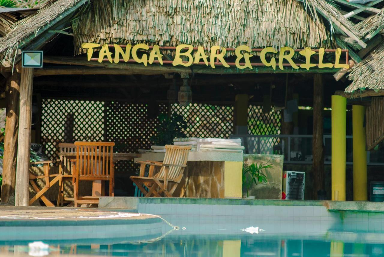 Reef Hotel Mombasa Eksteriør bilde