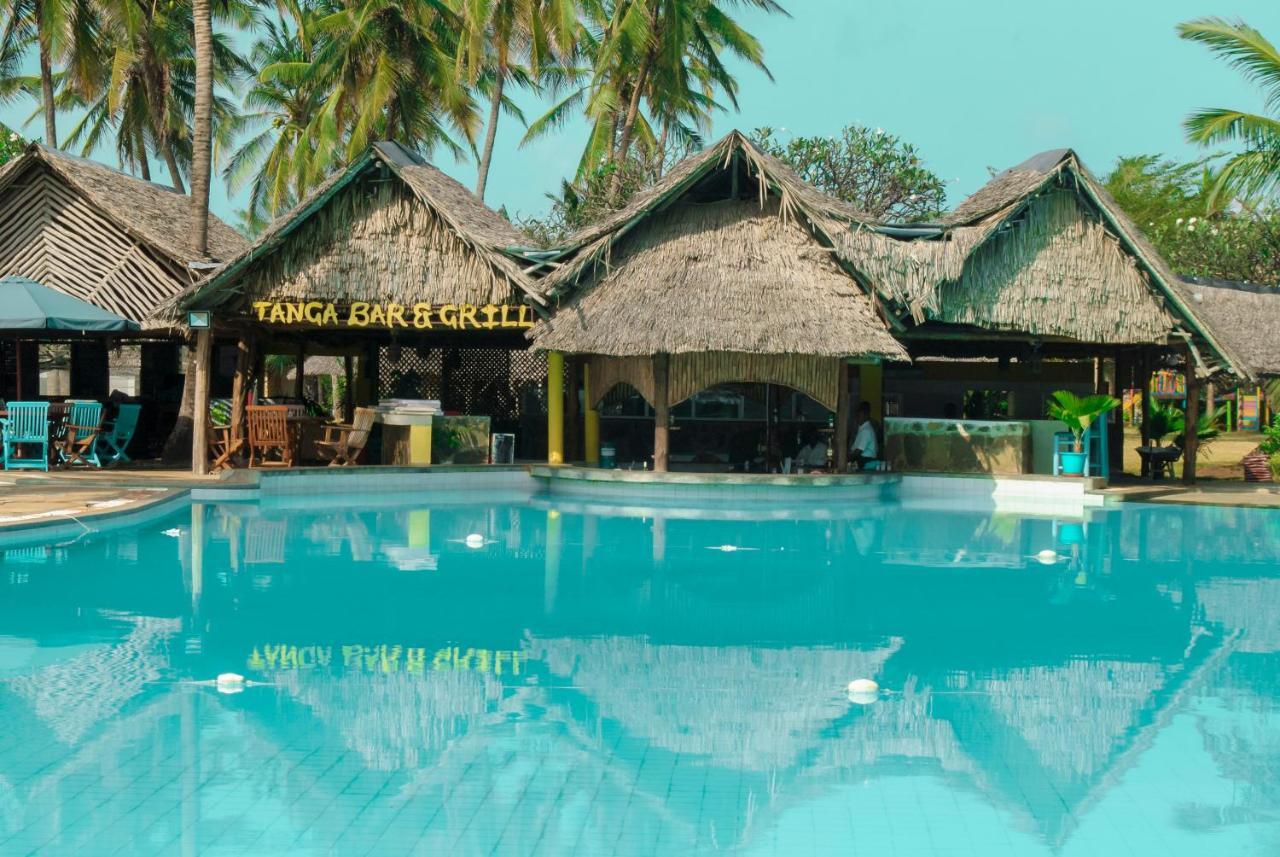 Reef Hotel Mombasa Eksteriør bilde