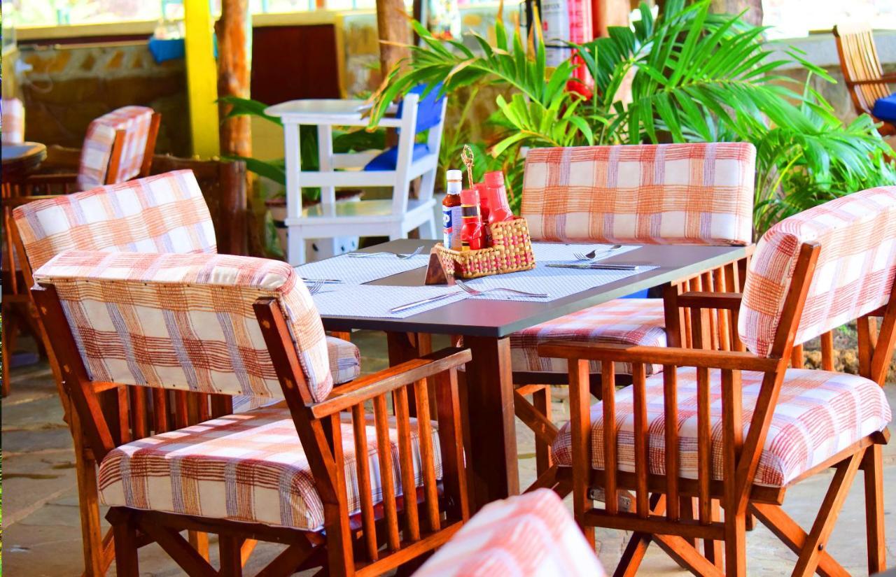 Reef Hotel Mombasa Eksteriør bilde